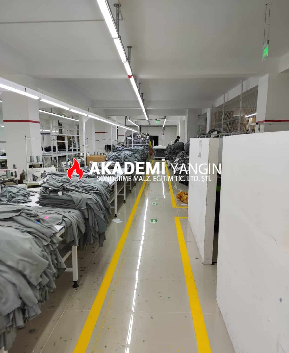 yol çizgi boyası