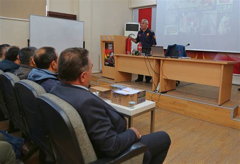 Yangın Bilgisi ve İtfaiye Eğitimi Programları Arasındaki Farklar
