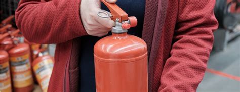 Yangın Tüpü Alırken Nelere Dikkat Edilmeli?